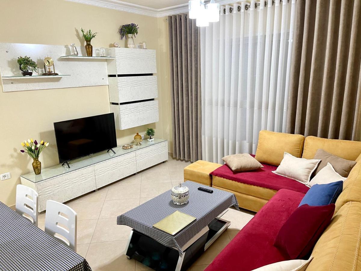 Отель Queen Isabella Premium Влёра Экстерьер фото